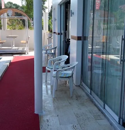 Yildirim Hotel